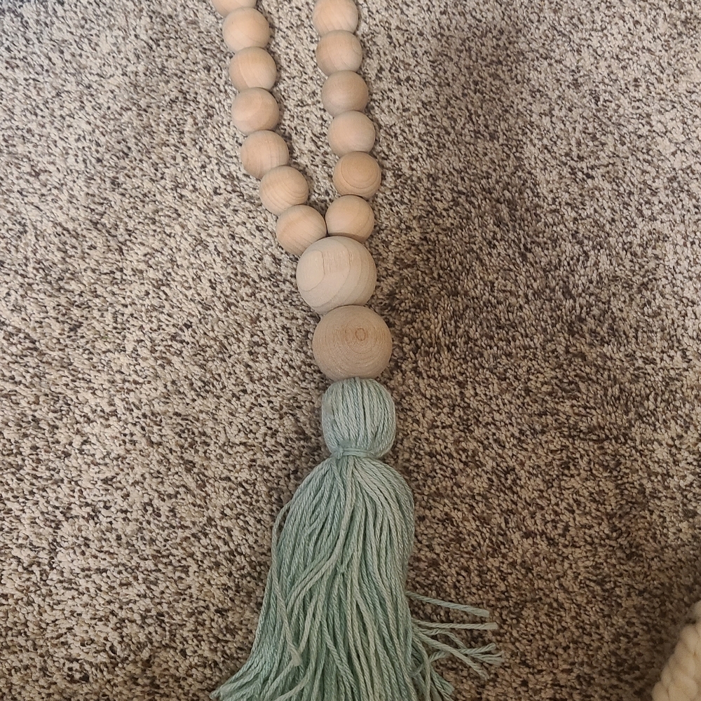 Wooden Bead Garland with Tassels - Picture 5 of 5
